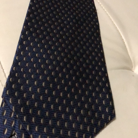 Dockers Navy Silk Tie-EUC - Picture 9 of 9
